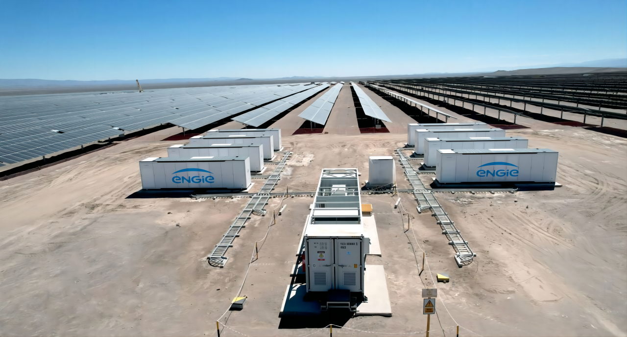 El ‘Batery Energy Storage System’ BESS Tamayadel Parque Fotovoltaico “Tamaya Solar”, Chile, almacenamiento de una capacidad instalada de 68,25 MW